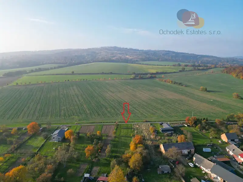 Prodej stavebního pozemku 1030 m², Nová Hradečná – náhled fotky 2