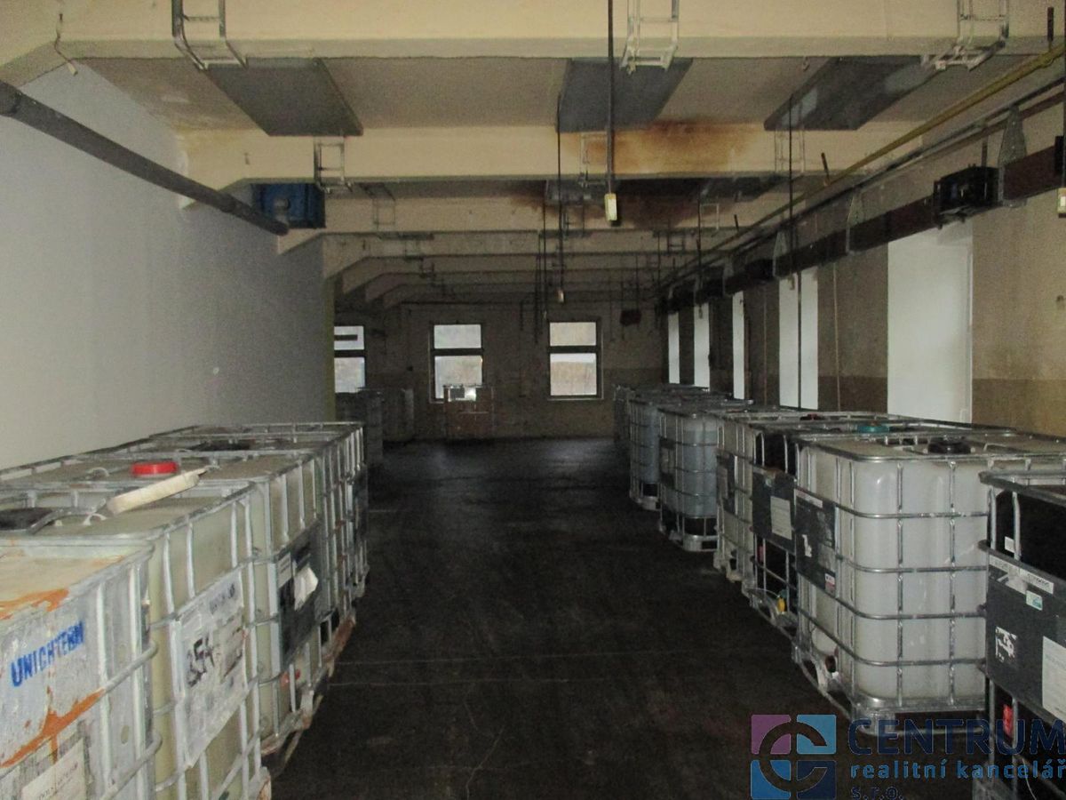 Pronájem výrobní haly, prostoru 750 m² – fotografie 2