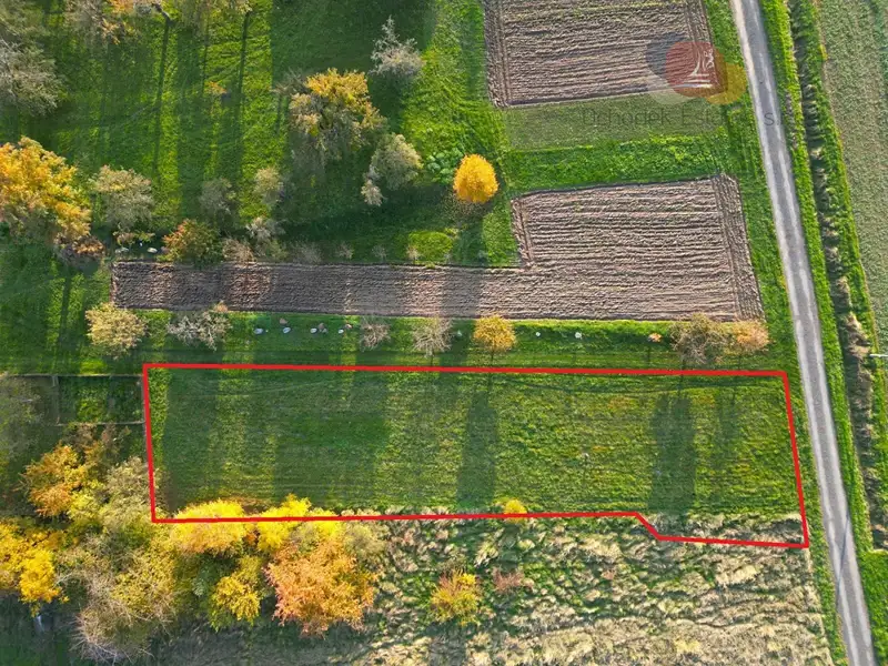 Prodej stavebního pozemku 1030 m², Nová Hradečná – náhled fotky 3