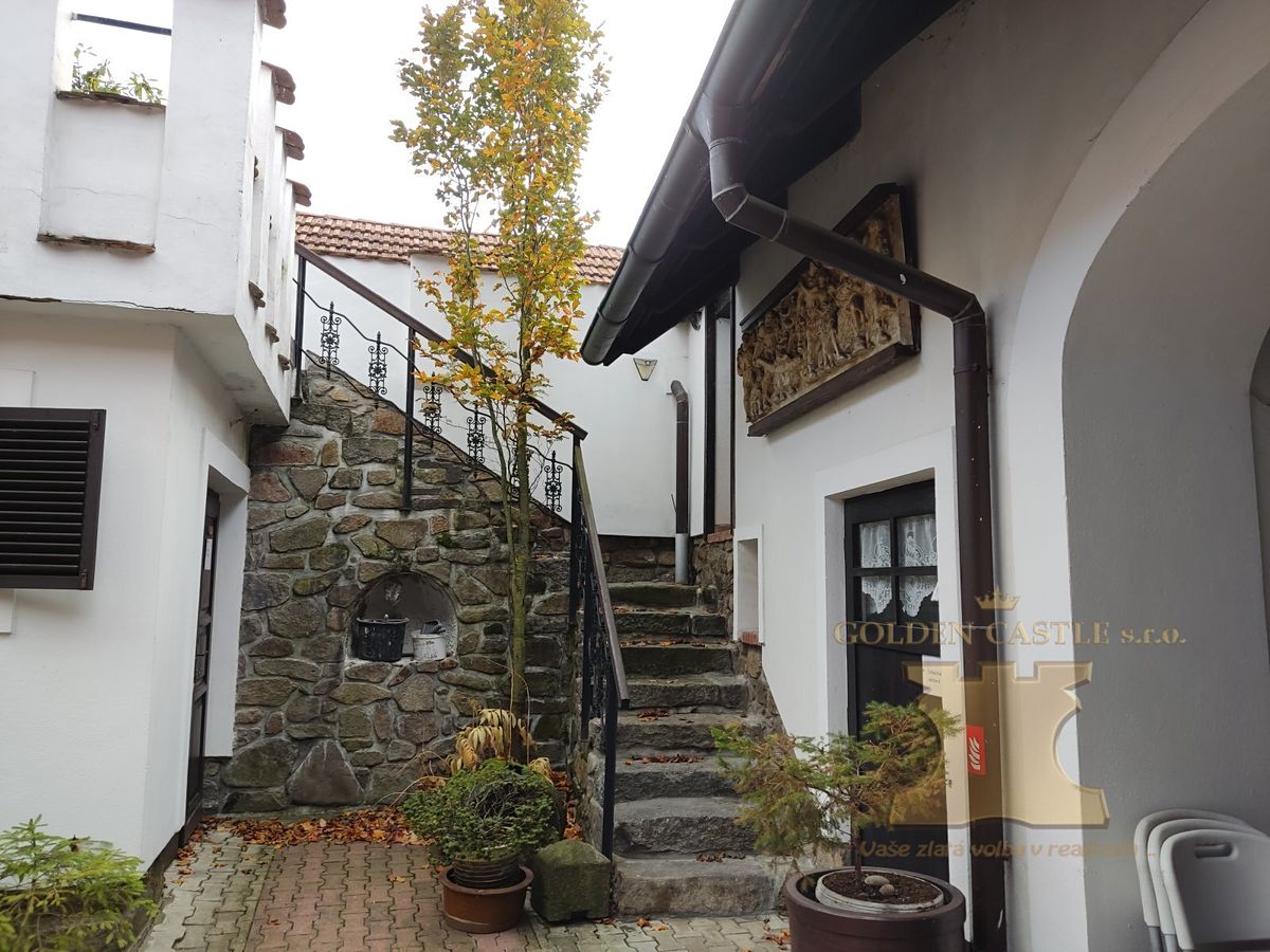 Prodej památky 350 m², pozemek 393 m² – fotografie 5