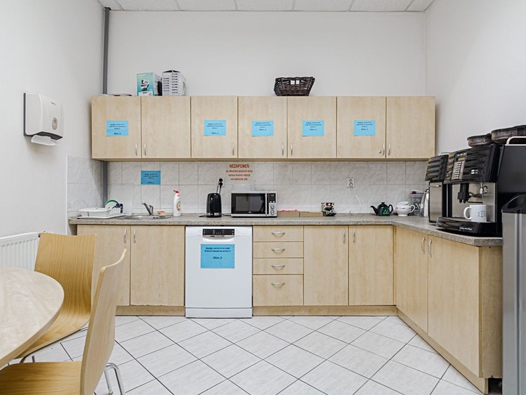 Gewerbefläche zur Miete, 1.000 m² (12 von 23)