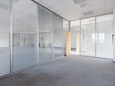 Pronájem kanceláře 1 000 m² — photo 5