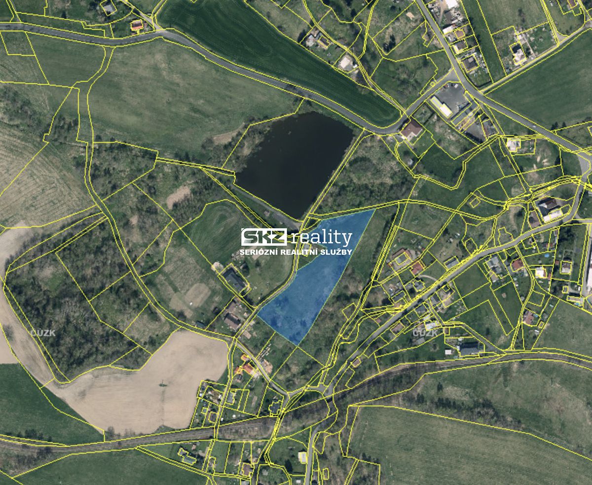 Prodej pole 14146 m², Staré Křečany – fotka 1 z 3