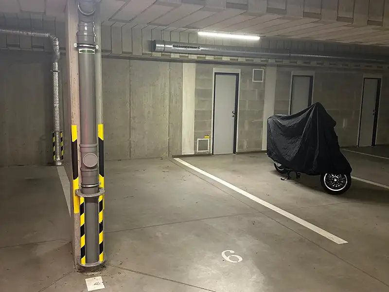 Pronájem garážového stání 13 m², Střelice – náhled fotky 2