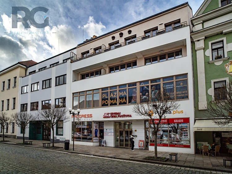Prodej komerčního prostoru, 173 m² (1 z 7)