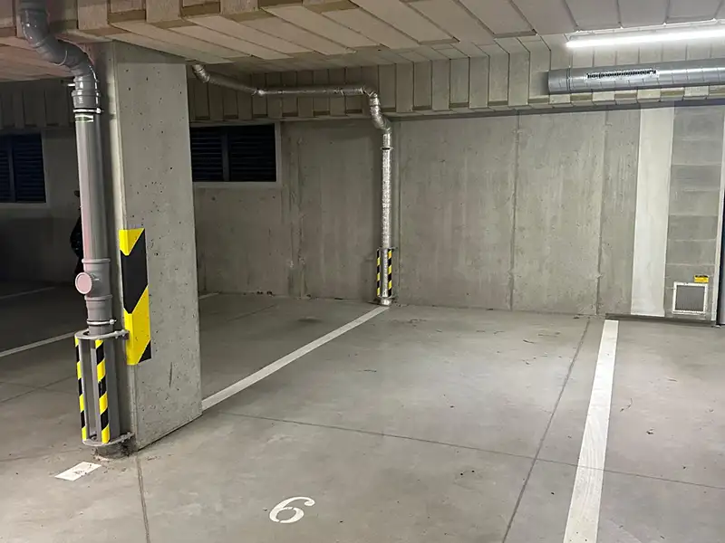 Pronájem garážového stání 13 m², Střelice – náhled fotky 3