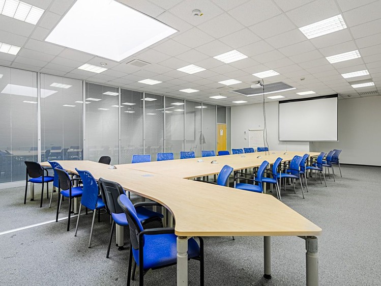 Gewerbefläche zur Miete, 1.000 m² (13 von 23)