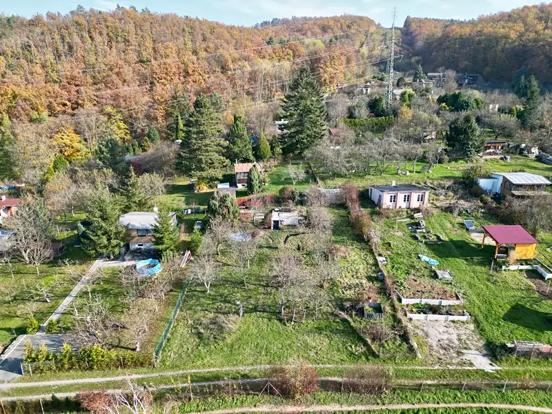 Prodej stavebního pozemku 850 m², Brno – náhled fotky 2