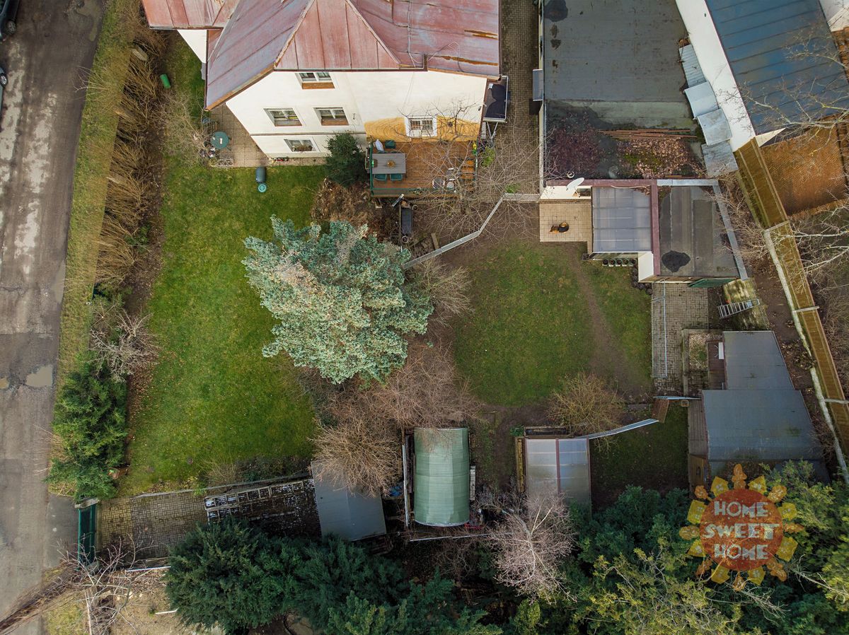 Prodej stavebního pozemku 389 m² – fotografie 5