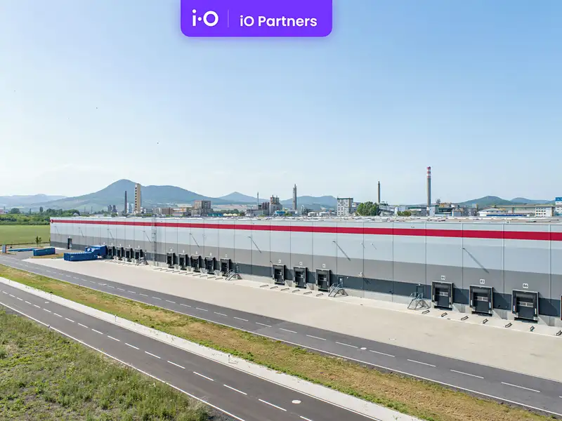 Pronájem skladového prostoru 6418 m², Lovosice – náhled fotky 3