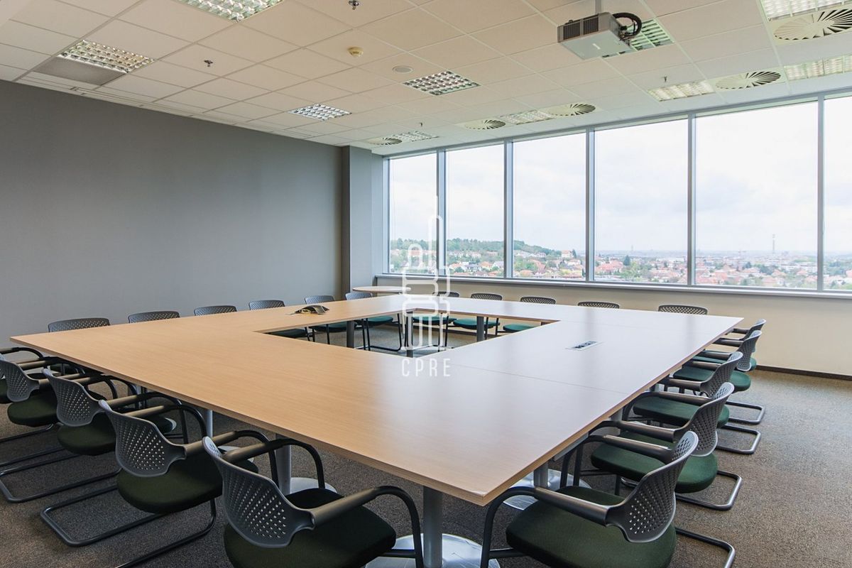 Pronájem kanceláře 2870 m² – fotografie 3