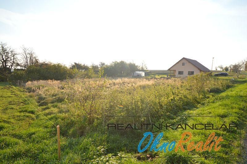 Prodej stavebního pozemku 1202 m² – fotografie 2