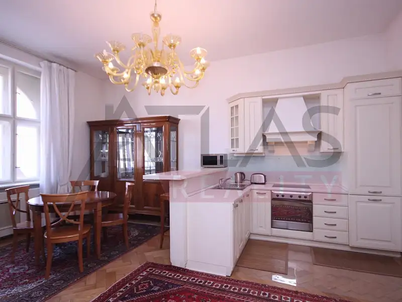 Pronájem bytu 3+kk 79 m², Praha – náhled fotky 1