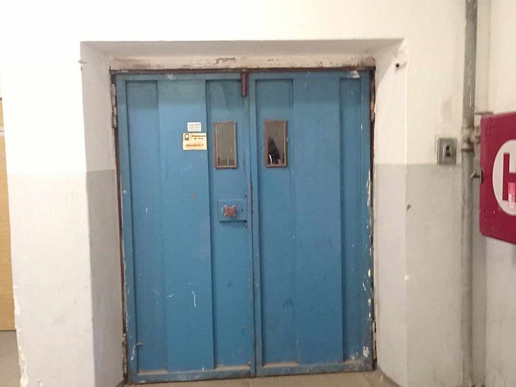 Pronájem komerčního prostoru, 700 m² (8 z 16)