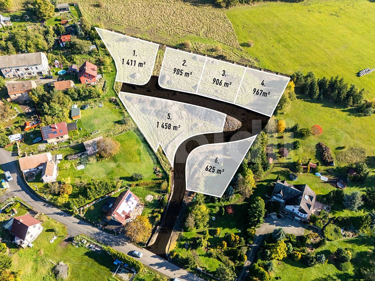 Prodej stavebního pozemku 905 m²