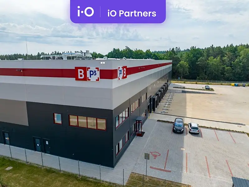 Pronájem skladového prostoru 8700 m², Tlučná – náhled fotky 1