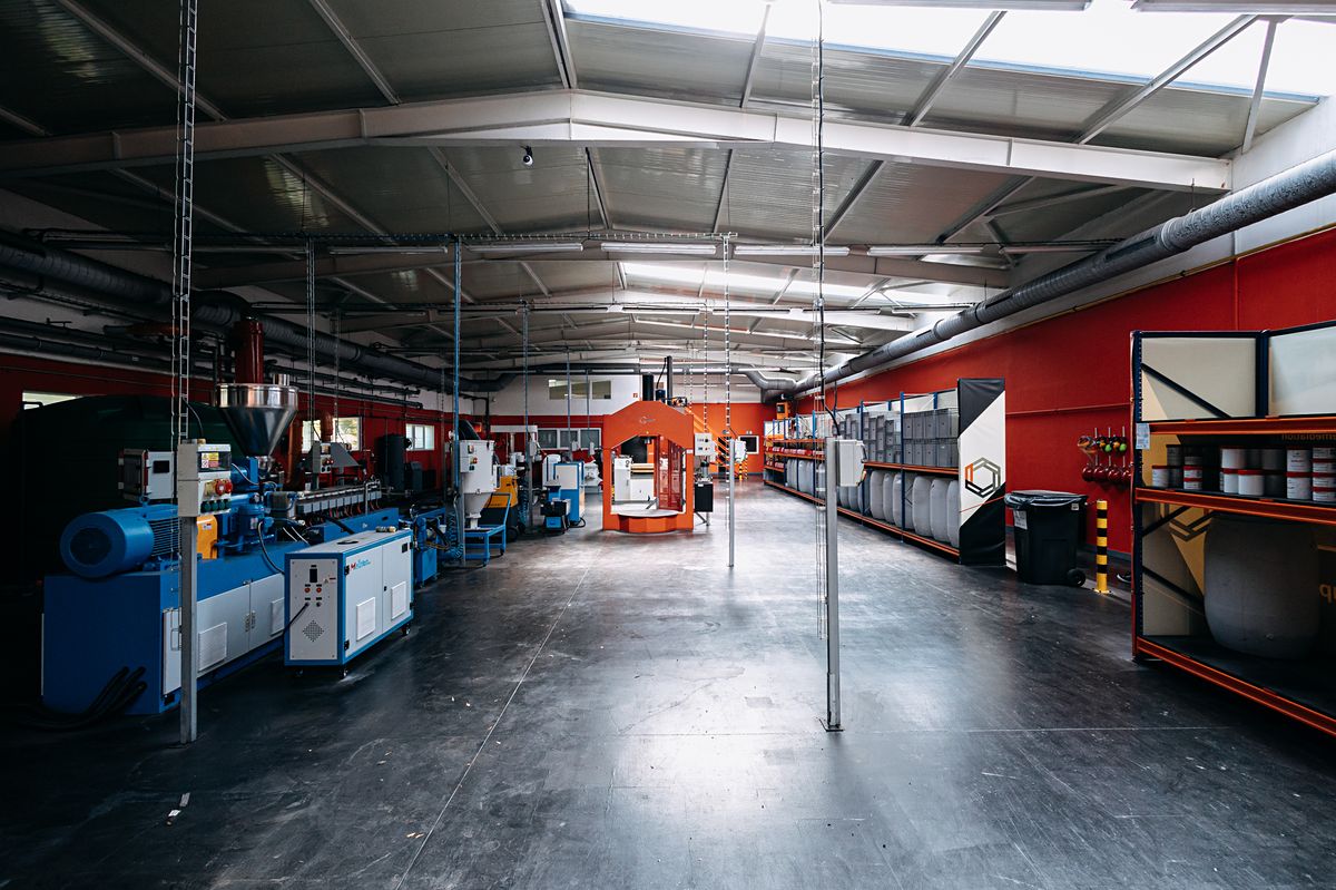 Prodej výrobní haly, prostoru 4900 m² – fotografie 2