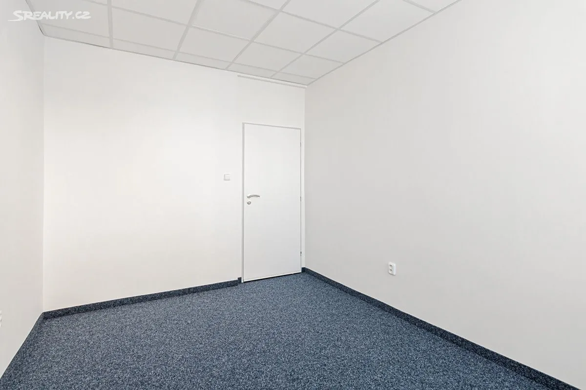 Pronájem kanceláře 30 m² – pohled 5