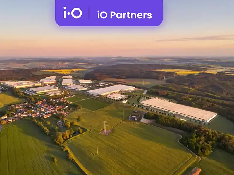 Pronájem skladového prostoru 5000 m², Kostelec – náhled fotky 2
