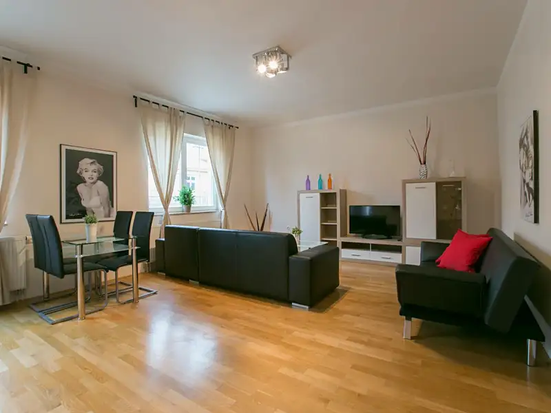 Prodej bytu 3+kk 116 m², Karlovy Vary – náhled fotky 2