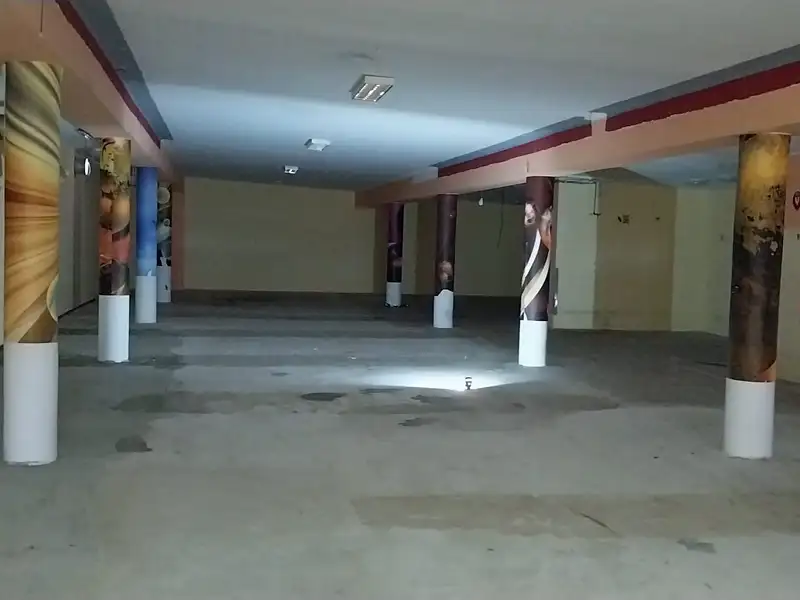 Pronájem obchodního prostoru 650 m², Harrachov – náhled fotky 3