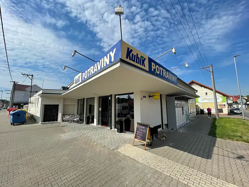 Pronájem obchodního prostoru 145 m², Pardubice – náhled fotky 2