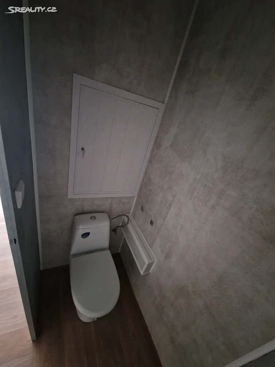 Pronájem bytu 2+1 66 m² – pohled 5