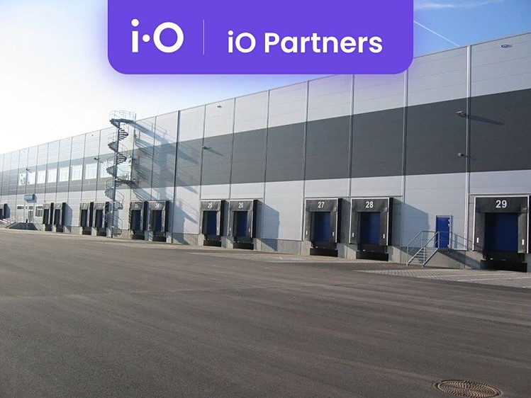 Комерційне приміщення в оренду, 3 078 м² (1 з 4)