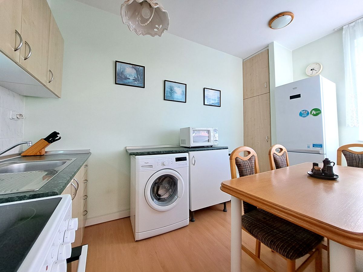 Pronájem bytu 1+1 36 m² – fotografie 2