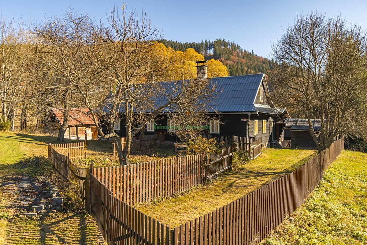 Prodej rodinného domu 170 m², pozemek 766 m² – fotografie 5