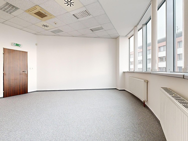 Gewerbefläche zur Miete, 1.700 m² (13 von 34)