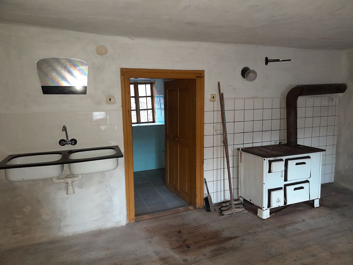 Prodej chalupy 70 m², pozemek 342 m² – fotografie 3