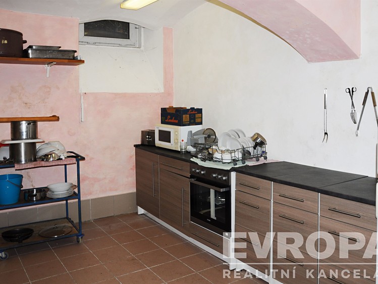 Комерційне приміщення на продаж, 450 м² (30 з 36)