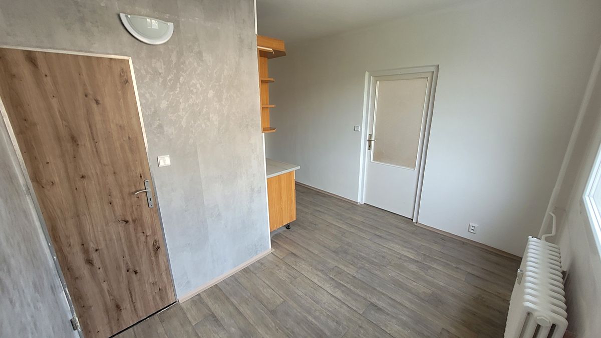Pronájem bytu 2+1 64 m² – fotografie 4