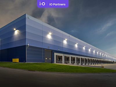 Pronájem skladového prostoru 7600 m²