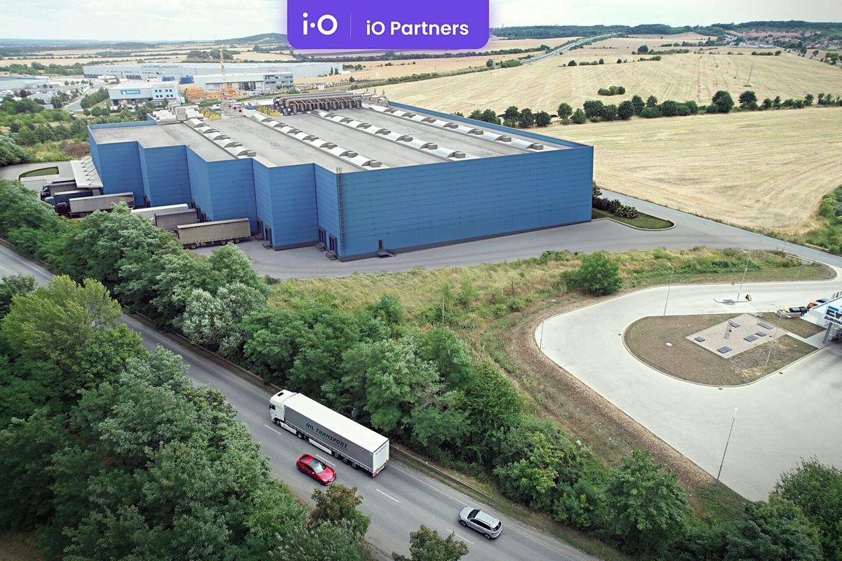 Pronájem skladového prostoru 7600 m² – fotografie 3