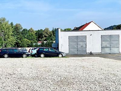 Pronájem komerčního pozemku 500 m²