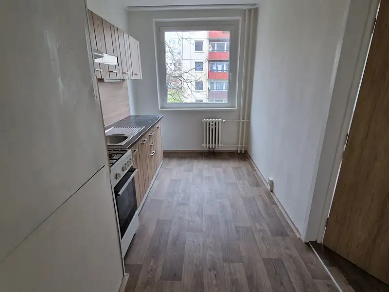 Pronájem bytu 4+1 88 m², Ústí nad Labem – náhled fotky 3