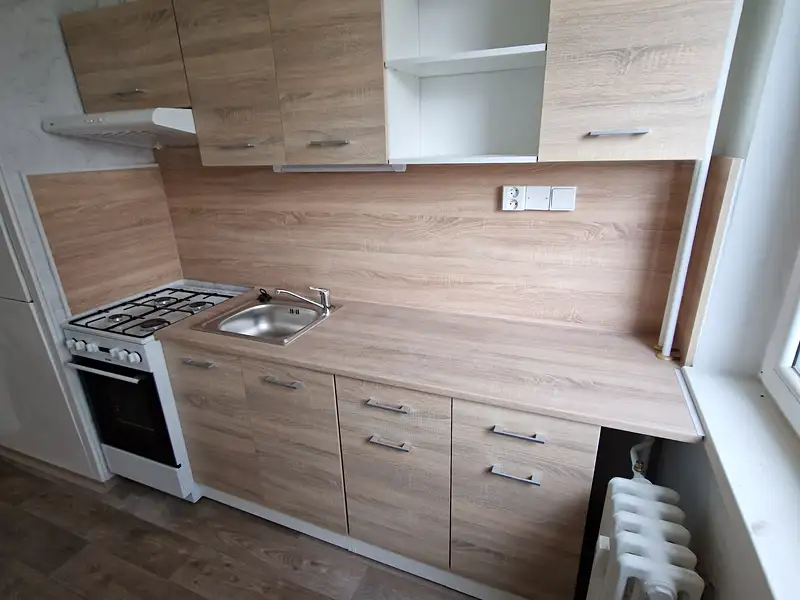 Pronájem bytu 3+1 71 m², Ústí nad Labem – náhled fotky 2