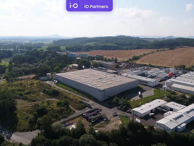 Pronájem skladového prostoru 7066 m², Zákupy – náhled fotky 3