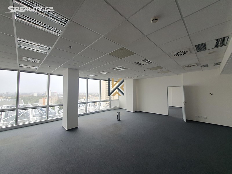 Pronájem kanceláře 202 m² – další