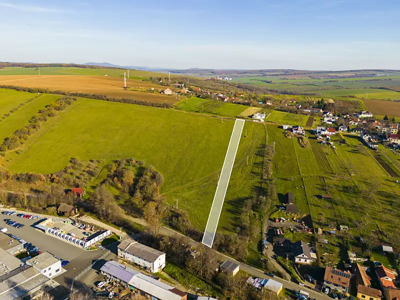 Prodej stavebního pozemku 2487 m², Hradčovice – náhled fotky 3