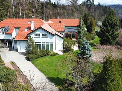 Prodej rodinného domu 610 m², pozemek 2629 m²