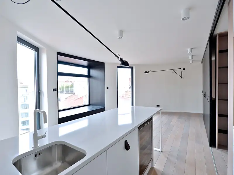 Pronájem bytu 2+kk 60 m², Praha – náhled fotky 2