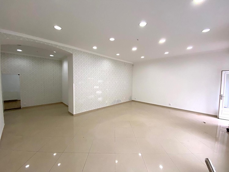 Gewerbefläche zum Kauf, 69 m² (5 von 9)