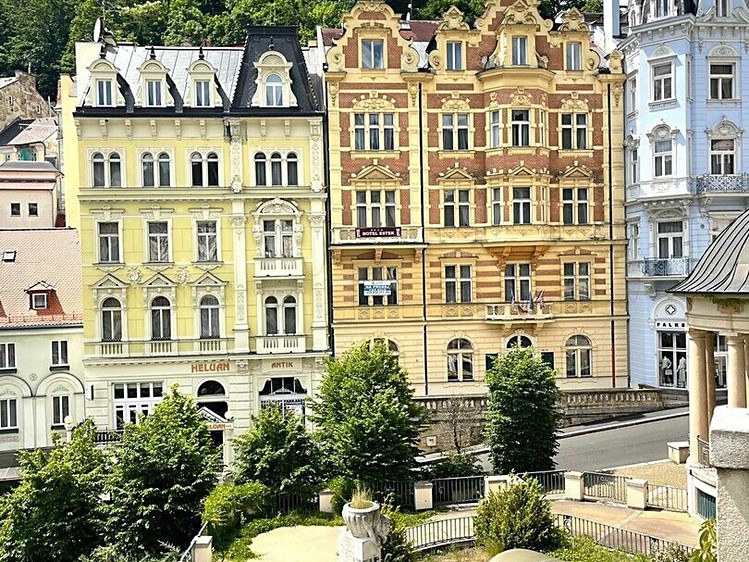 Gewerbefläche zum Kauf, 1.316 m² (1 von 24)