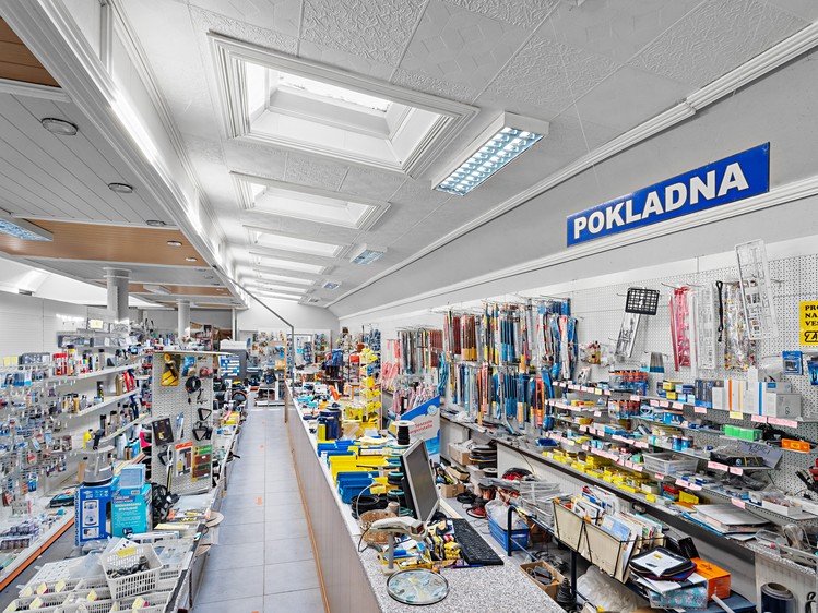 Комерційне приміщення на продаж, 3 300 м² (7 з 48)
