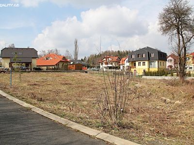 Prodej stavebního pozemku 741 m²