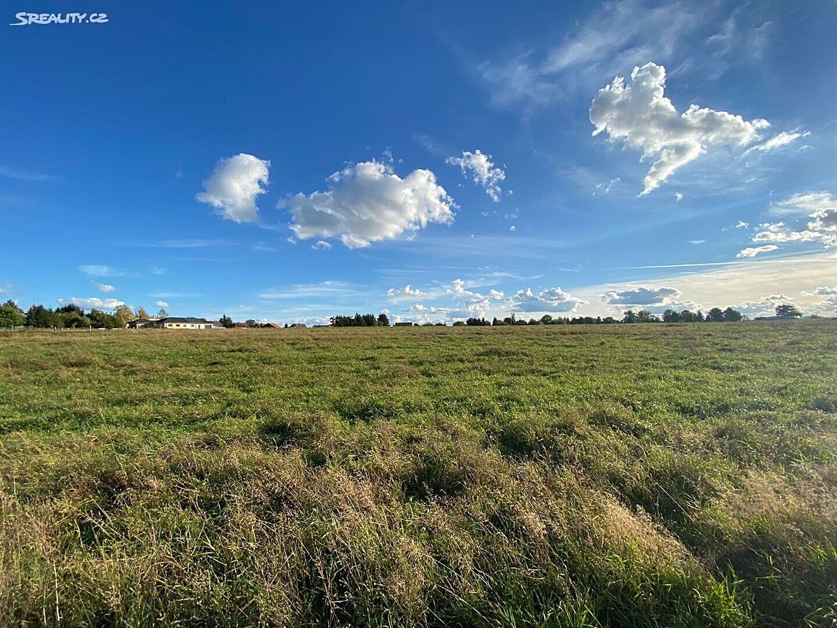 Prodej komerčního pozemku 25553 m²