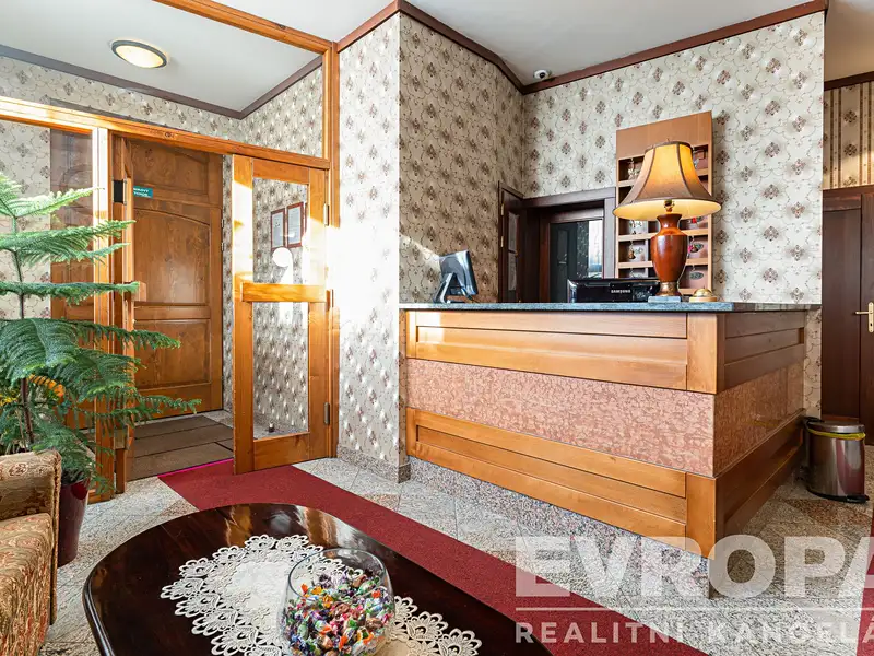 Prodej ubytovacího zařízení 1015 m², Karlovy Vary – náhled fotky 3